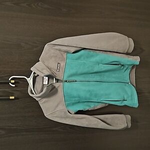 Boys Columbia fleece jacket